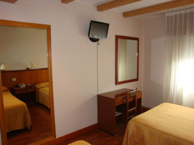 א-קורוניה Hostal Casa Juana חדר תמונה